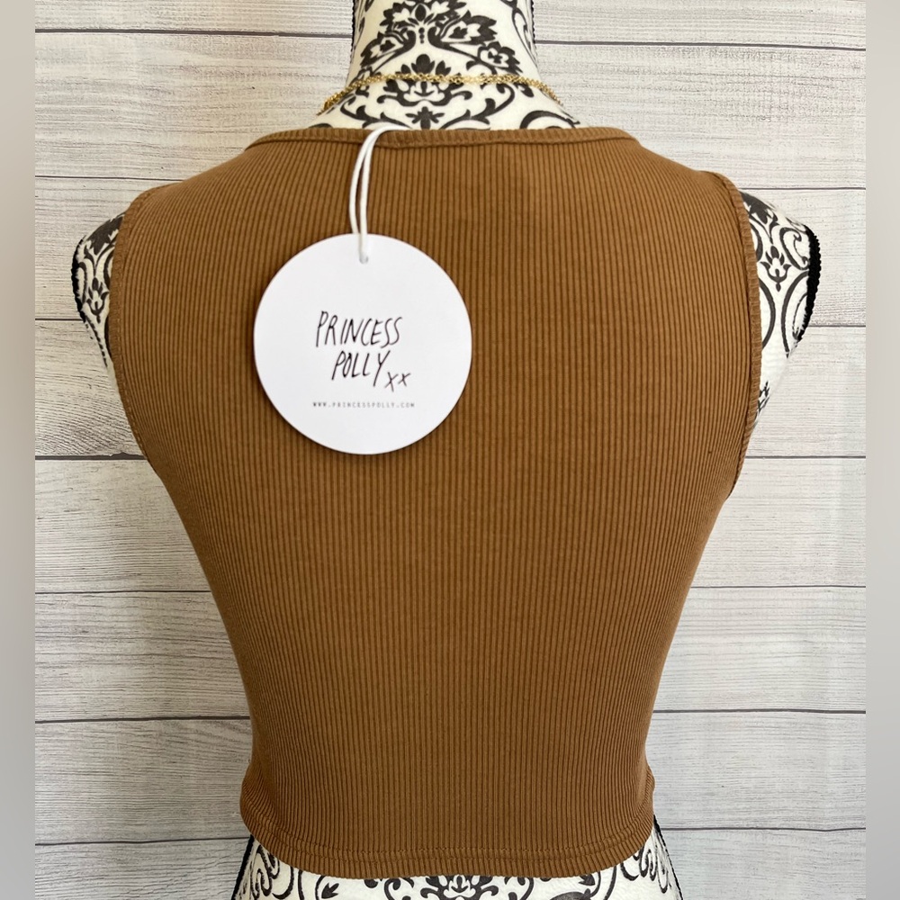 Princess Polly | NWT Darlington Sleeveless Crop Top - Picture 5 of 10